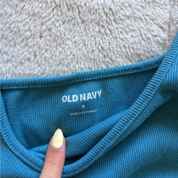 Tank Top! - Picture 3 of 5